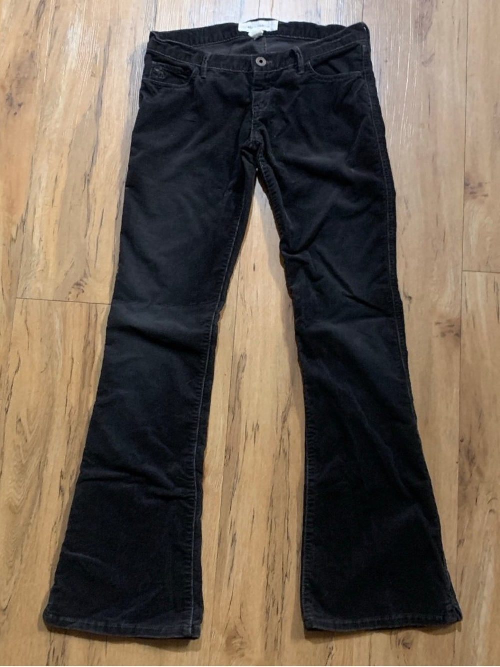 2007 Abercrombie corduroy trousers